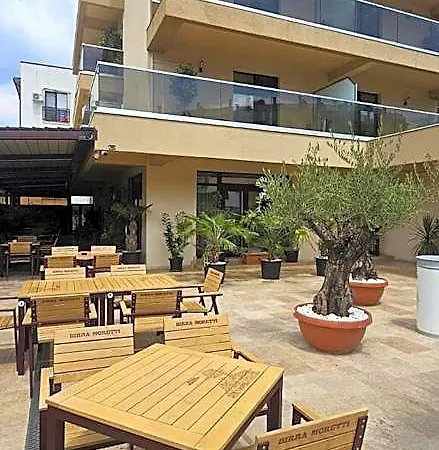 Roca Del Mar 3*