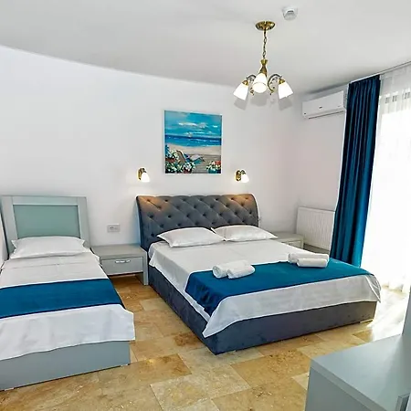Roca Del Mar 3*